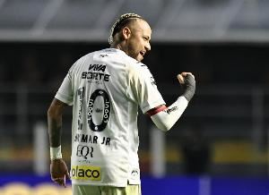 罕见😲若内马尔下场踢满全场，将是近两年半首度连续3场踢满