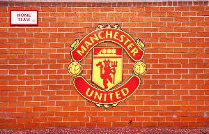 世俱杯待遇！邮报：曼联全队抵达芝加哥，当地气温超过32度