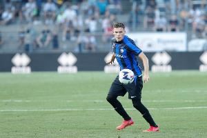 意媒：阿斯拉尼拒绝了贝蒂斯的报价，国米坚持希望将其出售