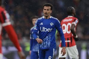 费迪南德：曾几何时阿里比肩双德&斯科尔斯，而今已经跌至谷底了