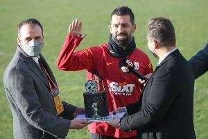 图兰:皮克是最有趣的队友 最难对付的是尤文图斯的防线